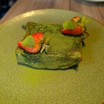 ソノリテ - 抹茶とイチゴのフレンチトースト