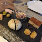 A Table - フィンガーフード