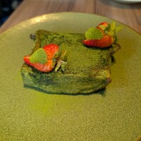ソノリテ - 抹茶とイチゴのフレンチトースト
