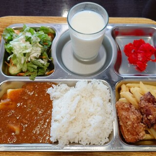 よこすか三大グルメのお店 よこすかグルメ艦隊_0