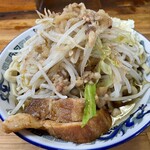 蓮爾 - 料理写真:小ラーメン少なめ1,000円