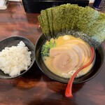 横浜家系ラーメン 帝壱家 - 