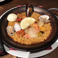 スペイン料理 La Cazuela 三ノ宮 ミント神戸店 - 海の幸のパエリア ＊このパエリアのランチは1,480円
