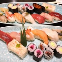 寿し心 なかむら - 奥:ランチBセット、手前:ランチAセット【May.2025】