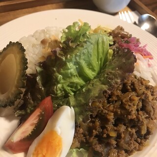 畠瀬本店食品部_1