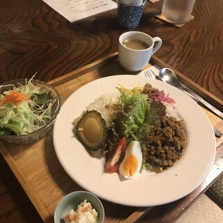 畠瀬本店食品部_0