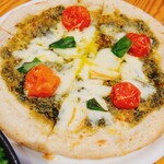 シナグロ オーガニックサラダ＆カフェ - ジェノベーゼピザ