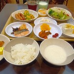 国済寺天然温泉 美肌の湯 お食事処 - 料理写真:朝風呂セット(バイキング)￥1300