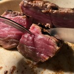312670996 - 味も美味しい。ガリバタソースでいただく