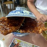 白孔雀食堂 - 