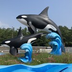 オーシャン - 鴨川シーワールド内のお店です　　　　　　　　　　　　外観撮り忘れで入り口前のモニュメント