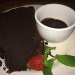 Cafe Wayan & Bakery - ﾃﾞｽbyﾁｮｺﾚｰﾄ(Rp32,000)