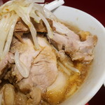 ラーメン二郎 - この日の豚