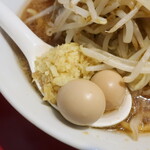 ラーメン二郎 - ショウガ半分