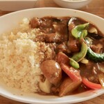 Chinese Tapas Hachi - 中華屋のカレーライス