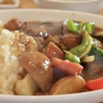 Chinese Tapas Hachi - 料理写真:中華屋のカレーライス