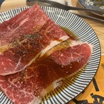 近江焼肉ホルモンすだく 鳥取駅前 - 特選A5近江牛赤身ロース霜降り
