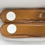 パティスリー アタッシェ - エクレール•オ•キャラメル