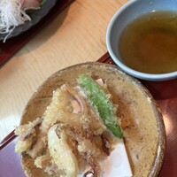 対馬のどぐろとイカ活き造り 博多 魚蔵 都ホテル店 - 