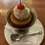 珈琲西武 - 大きさはプッチンプリンより少し大きいかな？くらいですが、これが硬くてムチムチしてて甘さ控えめで美味しいです。