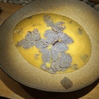隼 - オーストラリア産トリュフをたっぷり塗したコラーゲンたっぷりのフカヒレ
