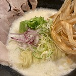 鶏soba座銀 神楽坂東京本店 - 