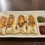 粉モンダイニング てこの音 - てっぱん棒餃子