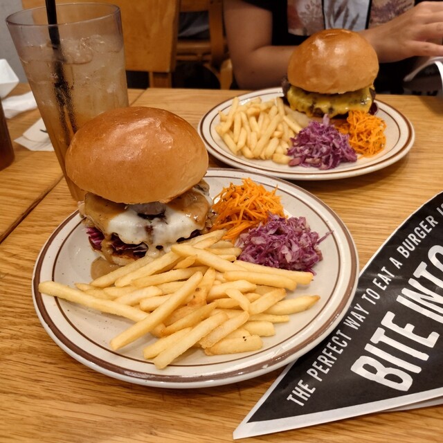 J.S. BURGERS CAFE ららぽーと海老名店 （ジェイエスバーガーズカフェ