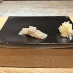 鮨いづる - ひらめ