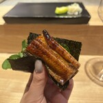 鮨いづる - うなぎ手巻き