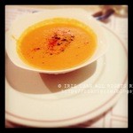 Tapeo: Bar DE Tapas Y Vino - 