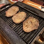 がんばれニッポン馬肉道場 馬喰ろう - 