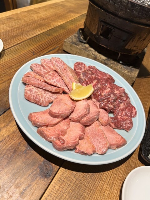 Butaniku Senmon Shichirin Yakiniku Tontonbo photo 3