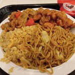 パンダエクスプレス - フライドライスと炒麺
