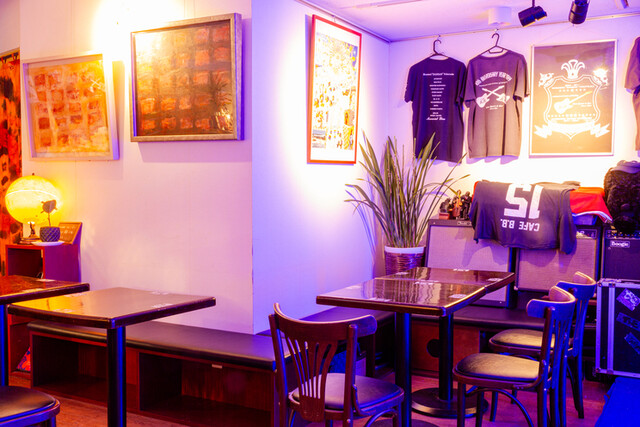 Live Space & Bar Cafe B.B. - 泉中央（バー）の写真