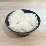 横濱ラーメン あさが家 - 小ライス150円。