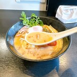 麺処まるは RISE - 8月の限定「真夏のトマト冷やし麺〜馬場農園のトマトとはまぐり出汁」＠1,400円（税込）