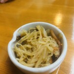 きらく - お通しの切り干し大根煮物旨ー♪