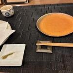 蕎麦前 中手 とうは - 内観