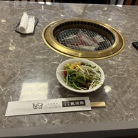 川崎名物 炭火焼肉 食道園 - 