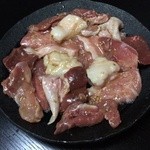 焼肉めお - ホルモン盛り塩