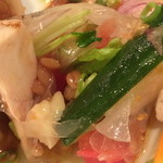 Avis - もろみが入っています