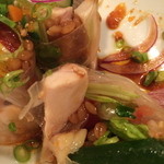 Avis - ハーブで蒸した胸肉