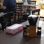 美食小屋 - 店内