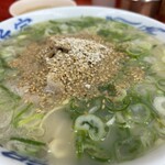 元祖ラーメン長浜家 - ゴマ＆コショー