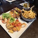 DINING & BAR TABLE 9 TOKYO - 