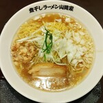 煮干しラーメン山岡家 - 料理写真: