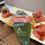 炭火焼肉 にく式 - 