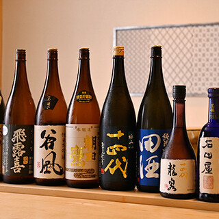 こだわりの地酒◎全国のプレミアム銘柄が勢揃い