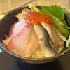 グルメ回転すし　一心 - ☻ランチ【平日のみ】(11:30～15:00)♦〖尾鷲九鬼漁港 直送丼〗(1100えん)小鉢・茶碗蒸し付き☆大好物〖茶碗蒸し〗に気を取られ☆丼以外撮影し忘れる痛恨のミス(涙)(⸝⸝o̴̶̷᷄  o̴̶̷̥᷅⸝⸝)

